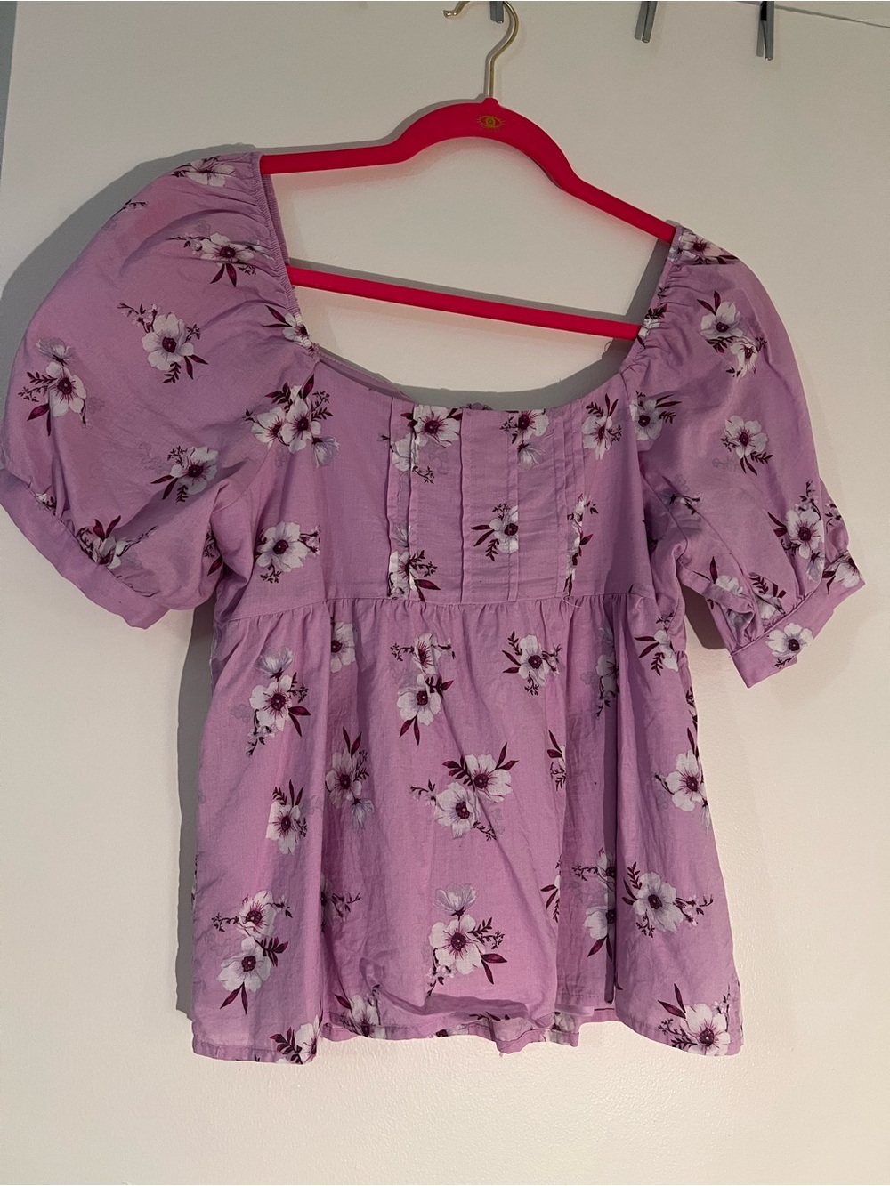 Francesca's Collections Lavender Floral Puff-Sleeve Peasant Blouse